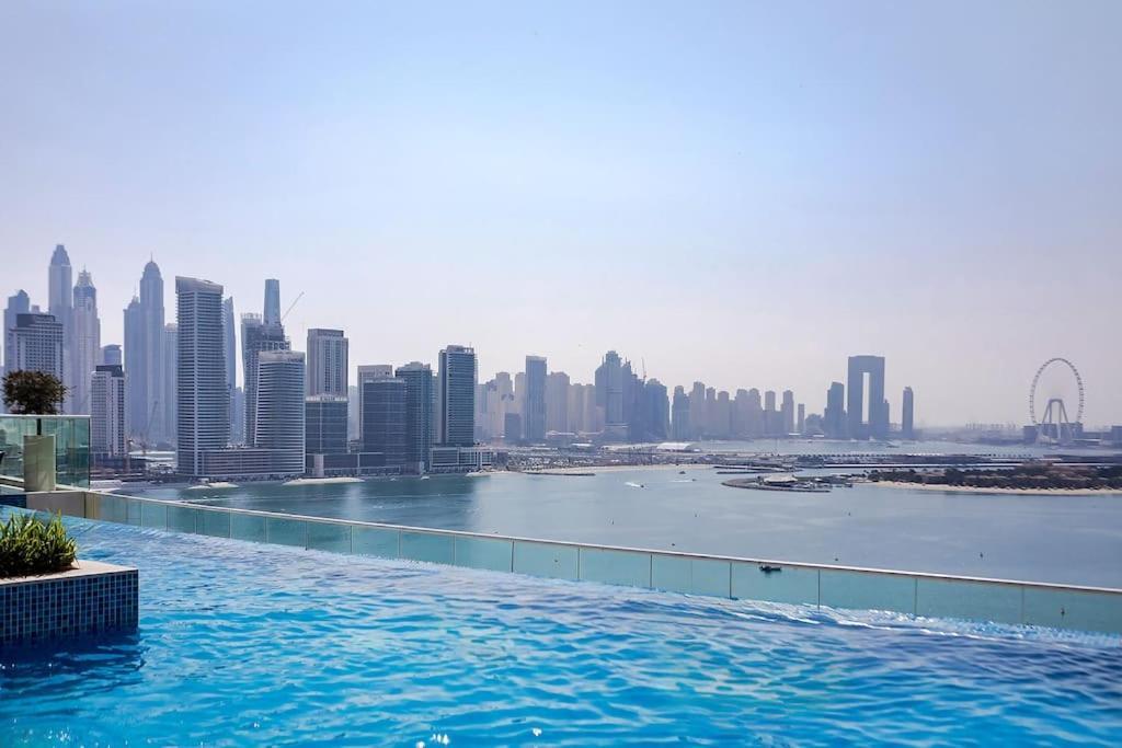Seven Palm Palm View * Dubai