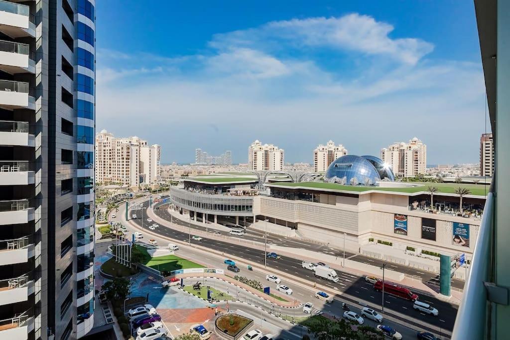 Seven Palm Palm View Apartment Dubai