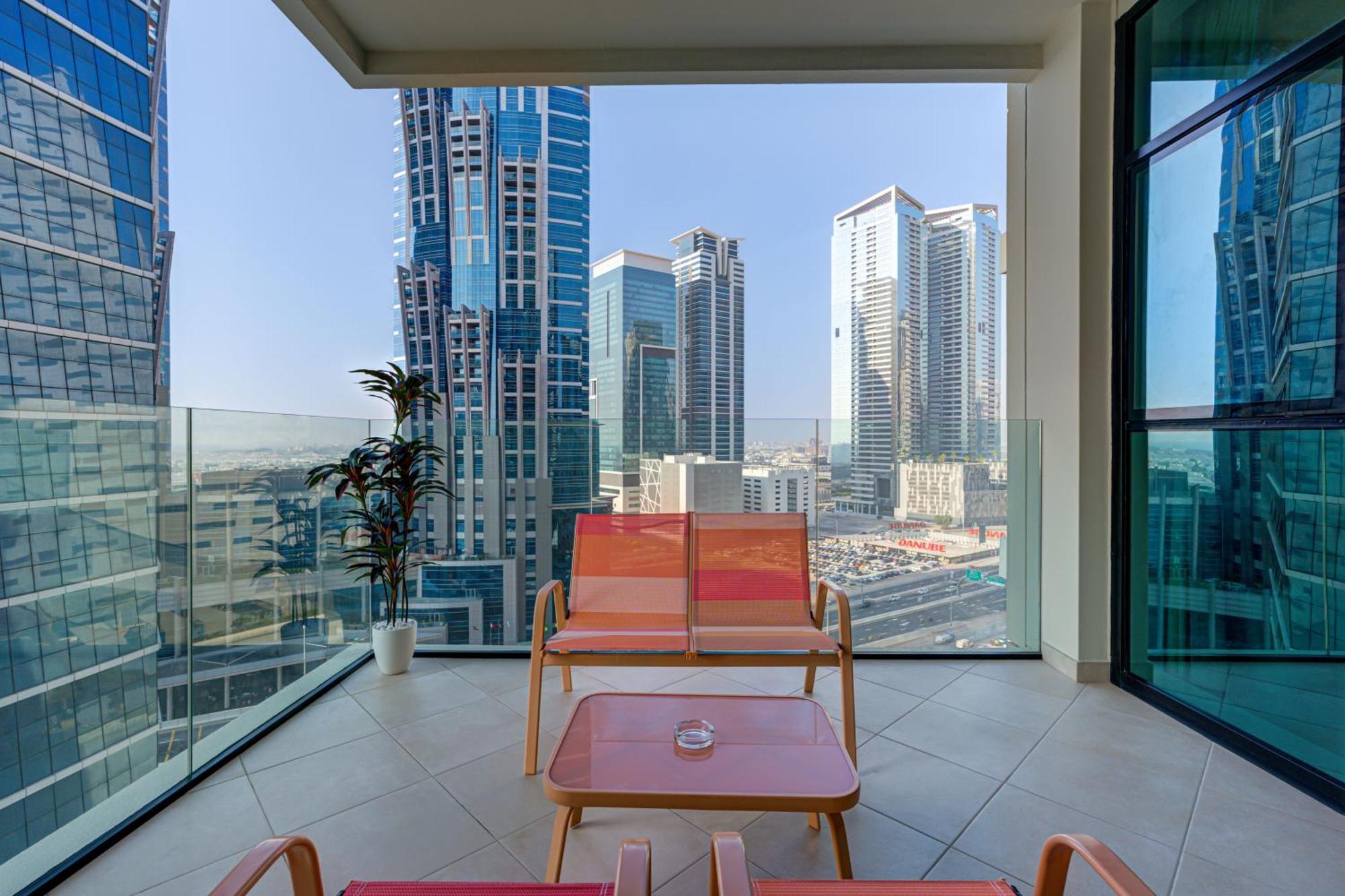 Luxury 1 Bedroom In Urban Oasis By Missoni Apartment