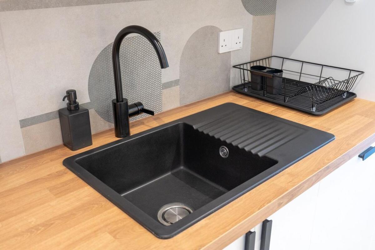 Spectacular 1-bedroom Perfect For 4 In The Greens Apartment *