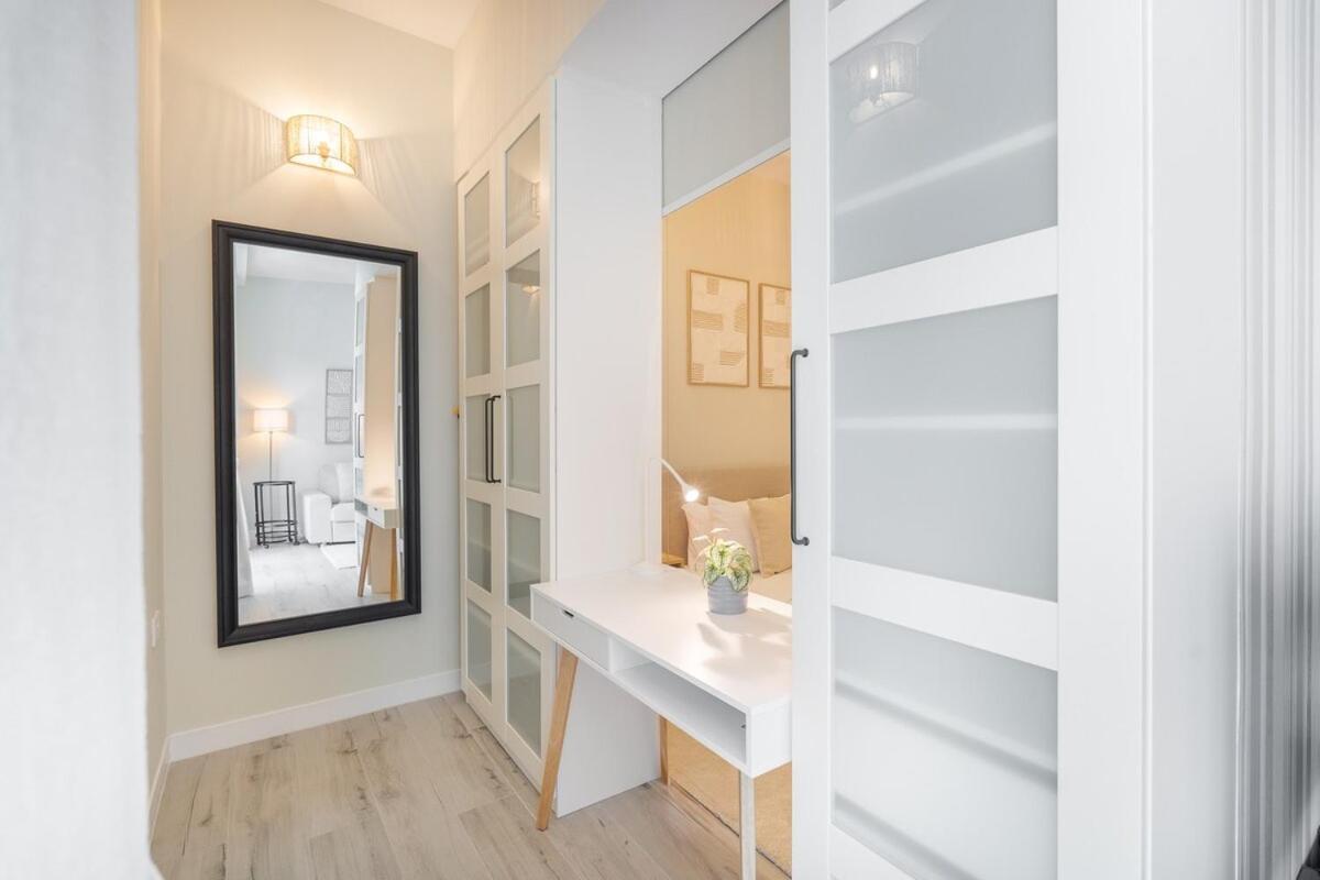 Apartment Spectacular 1-bedroom Perfect For 4 In The Greens Dubai
