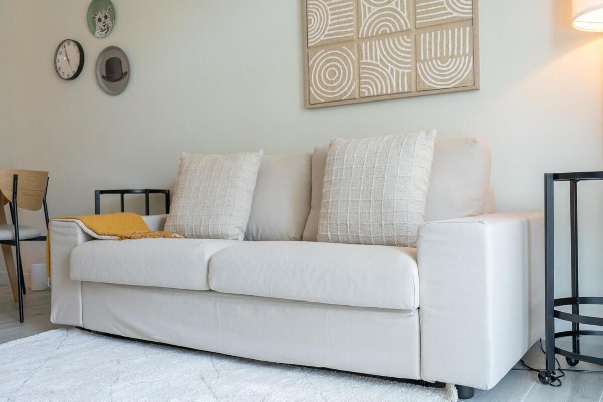 Spectacular 1-bedroom Perfect For 4 In The Greens