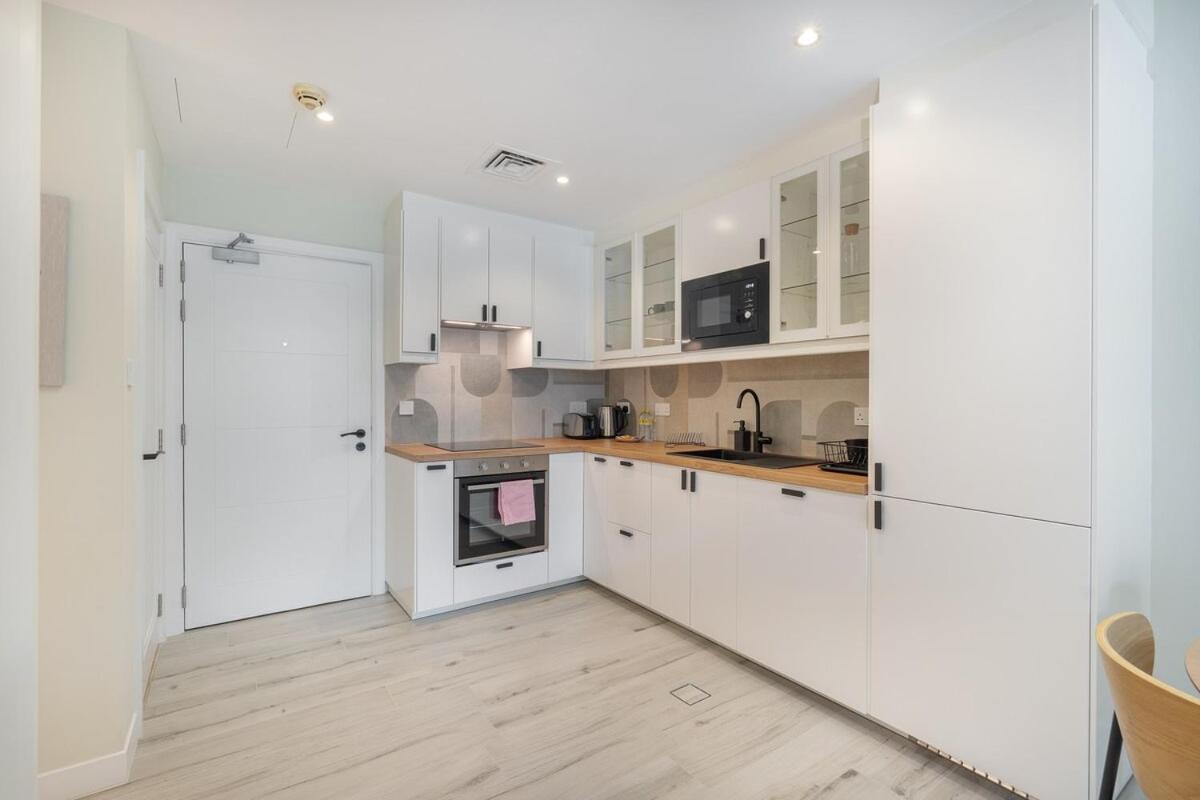 Spectacular 1-bedroom Perfect For 4 In The Greens *