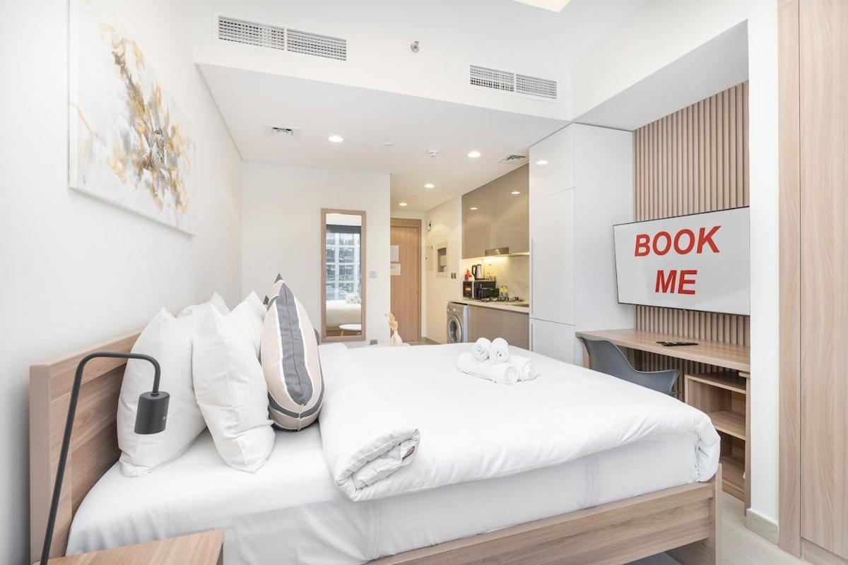 Lovable Studio With Street View At Azizi Riviera In Meydan One * Dubai