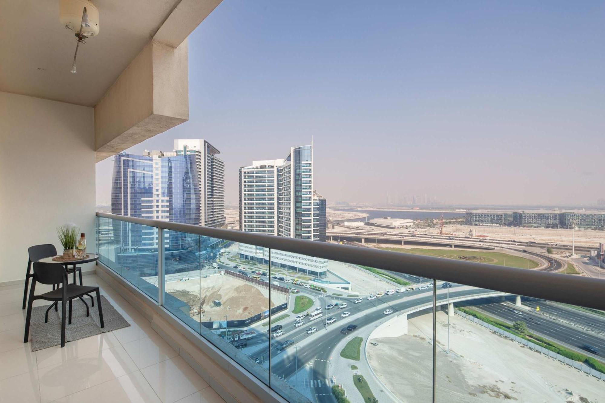 Frank Porter - The Residences At Business Tower