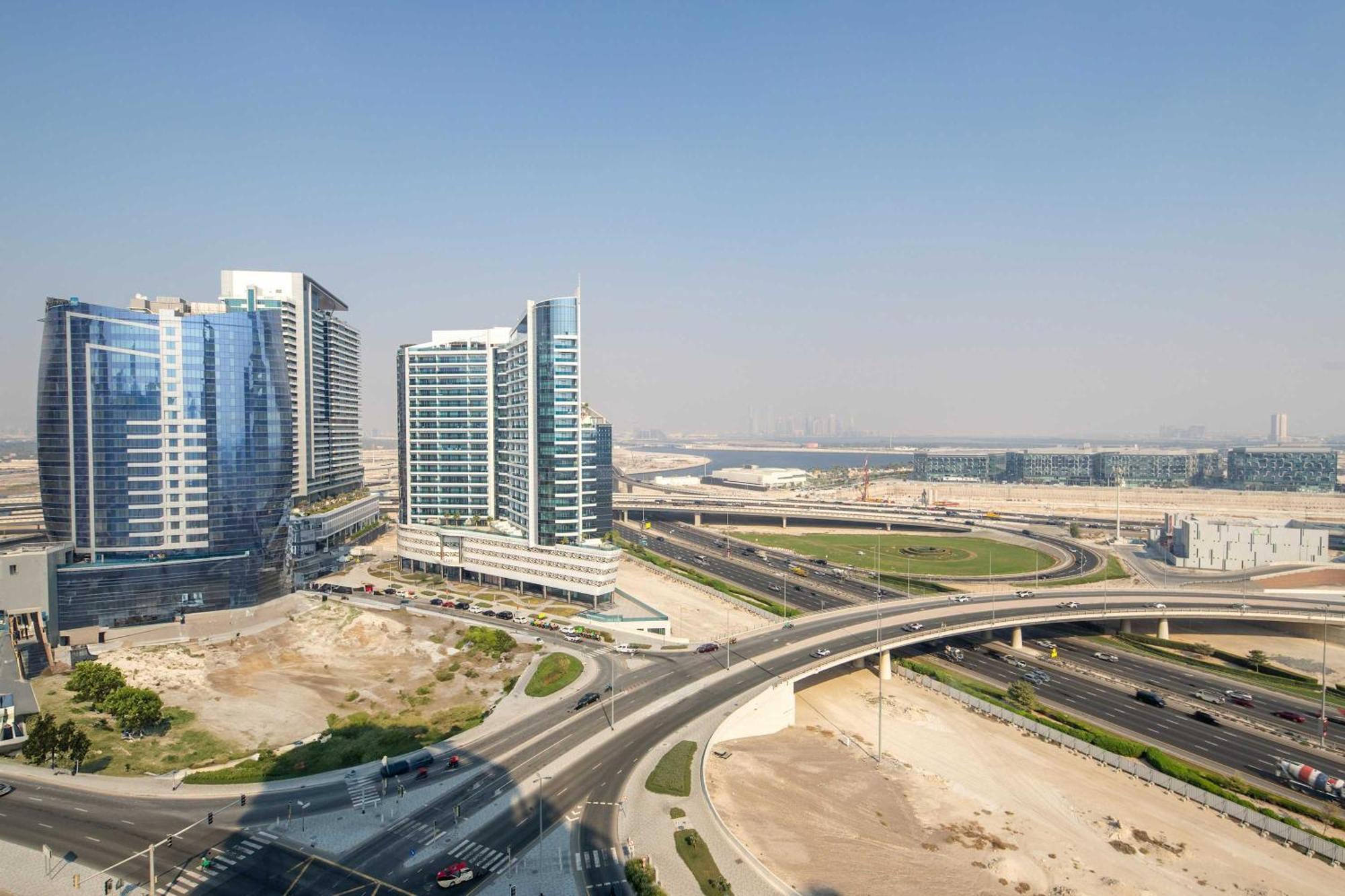 Frank Porter - The Residences At Business Tower