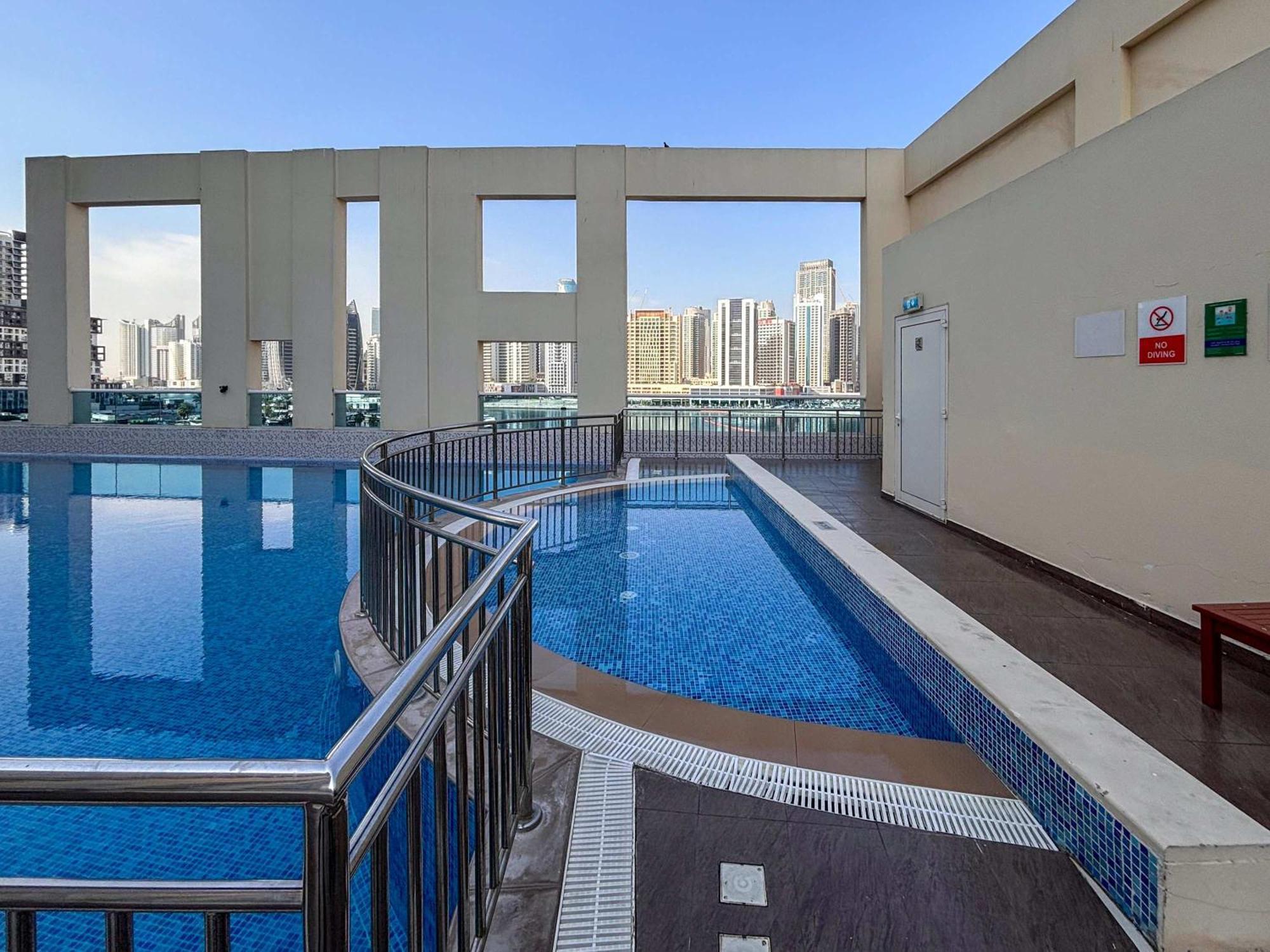 Frank Porter - The Residences At Business Tower Apartment