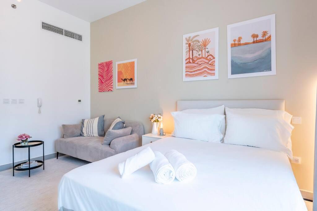 Apartment Place 2b