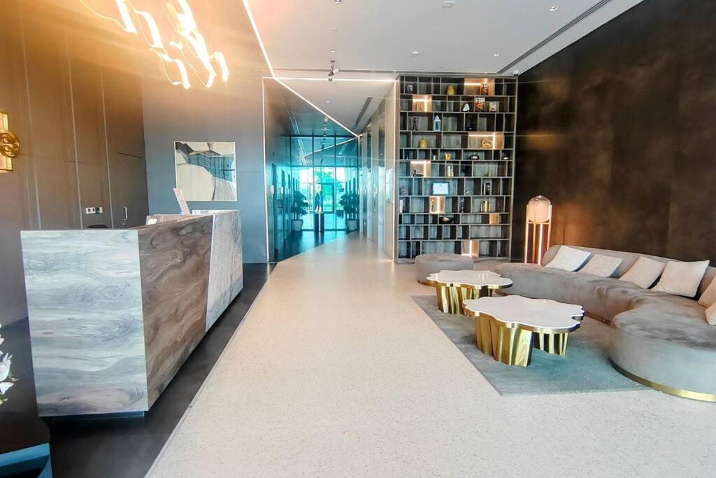 Place 2b Apartment