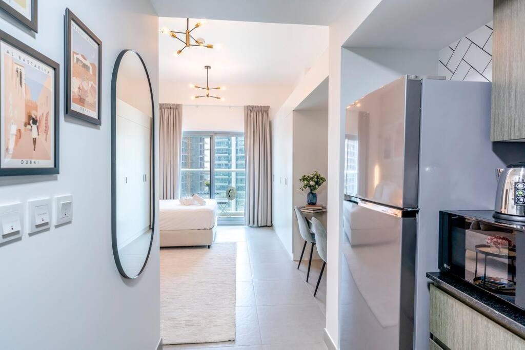 Apartment Place 2b *