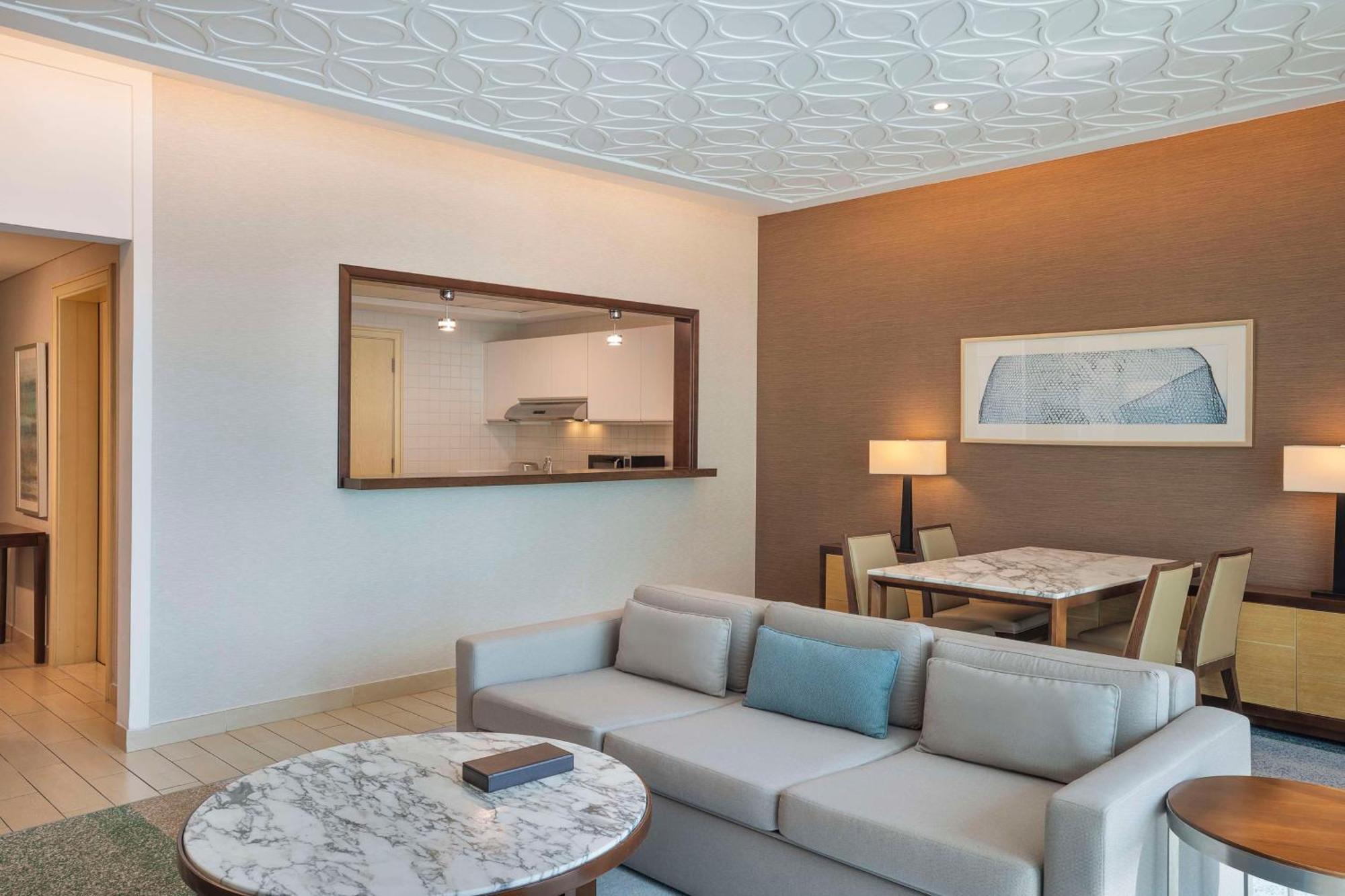 Doubletree By Hilton Jumeirah Resort Dubai