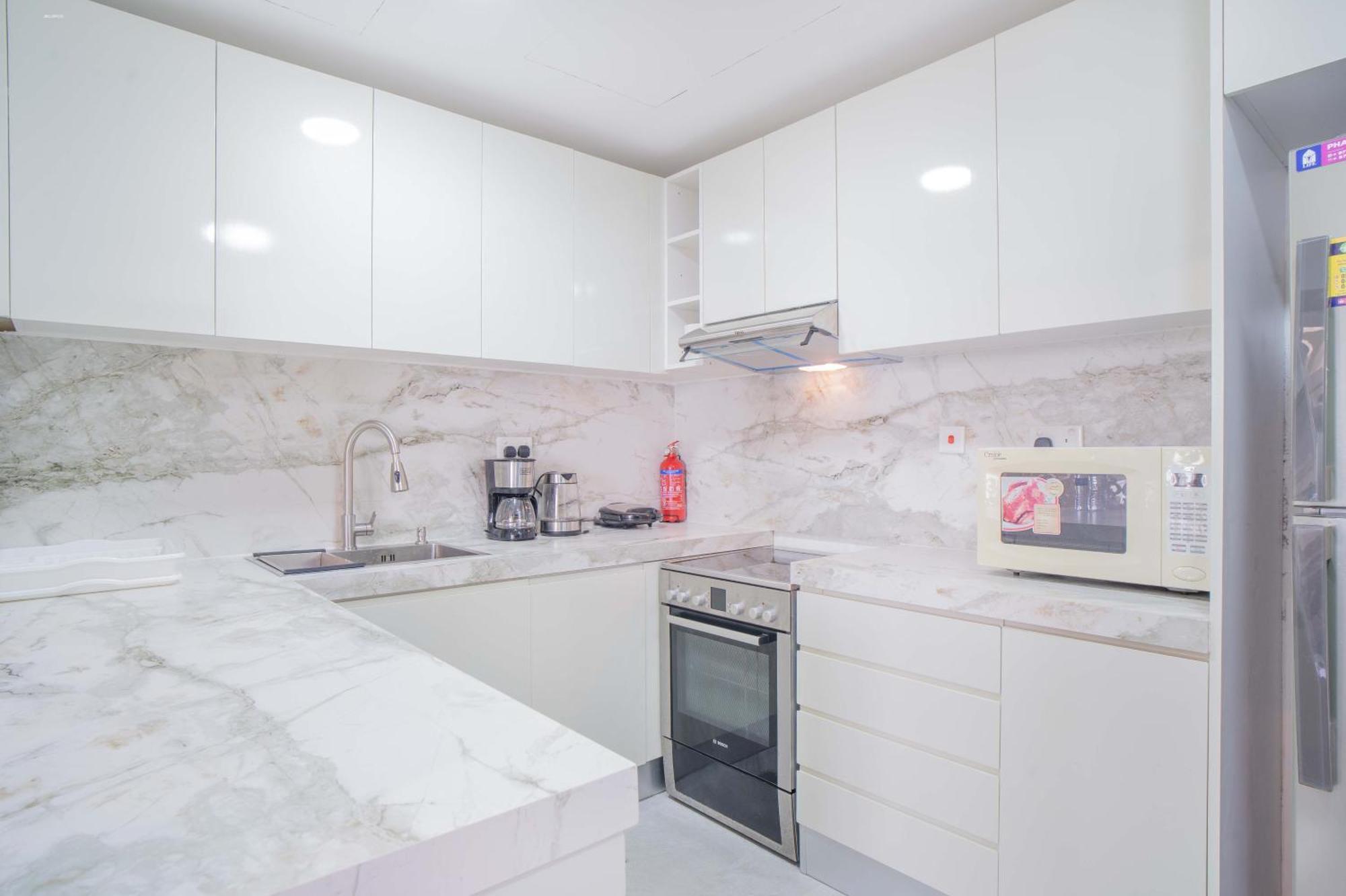 Jbr Amwaj 4 , Upgraded Sea And Ain Views, 2m Walk To By Gardenia Suitse Dubai
