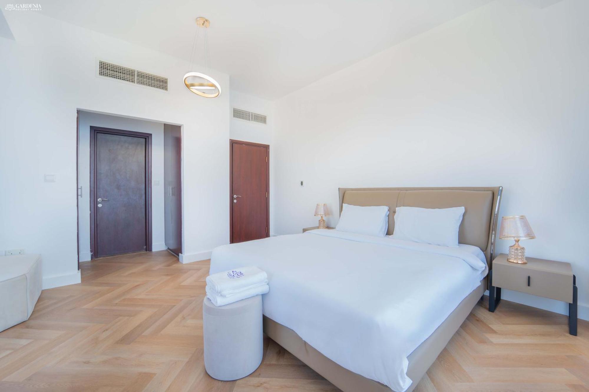 Jbr Amwaj 4 , Upgraded Sea And Ain Views, 2m Walk To By Gardenia Suitse *