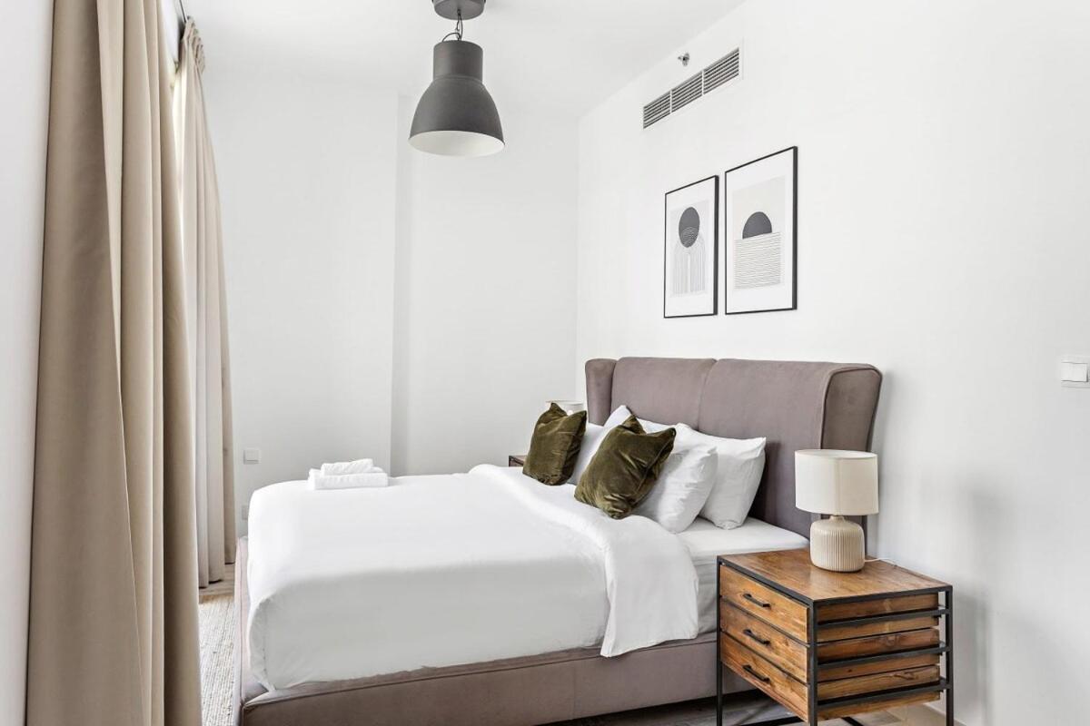 Silkhaus Chic Studio Burj Khalifa Short Walk *