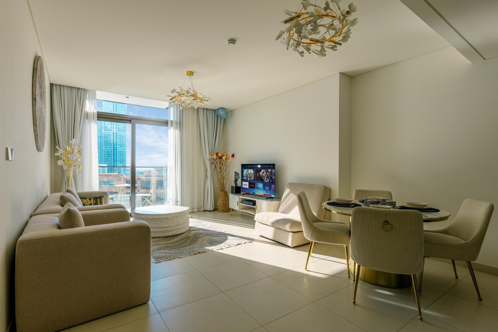 Apartment Downtown Luxury By Mall & Burj Khalifa *