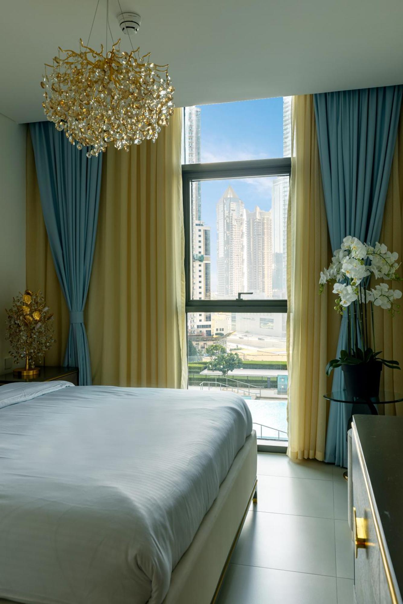 Apartment Downtown Luxury By Mall & Burj Khalifa *