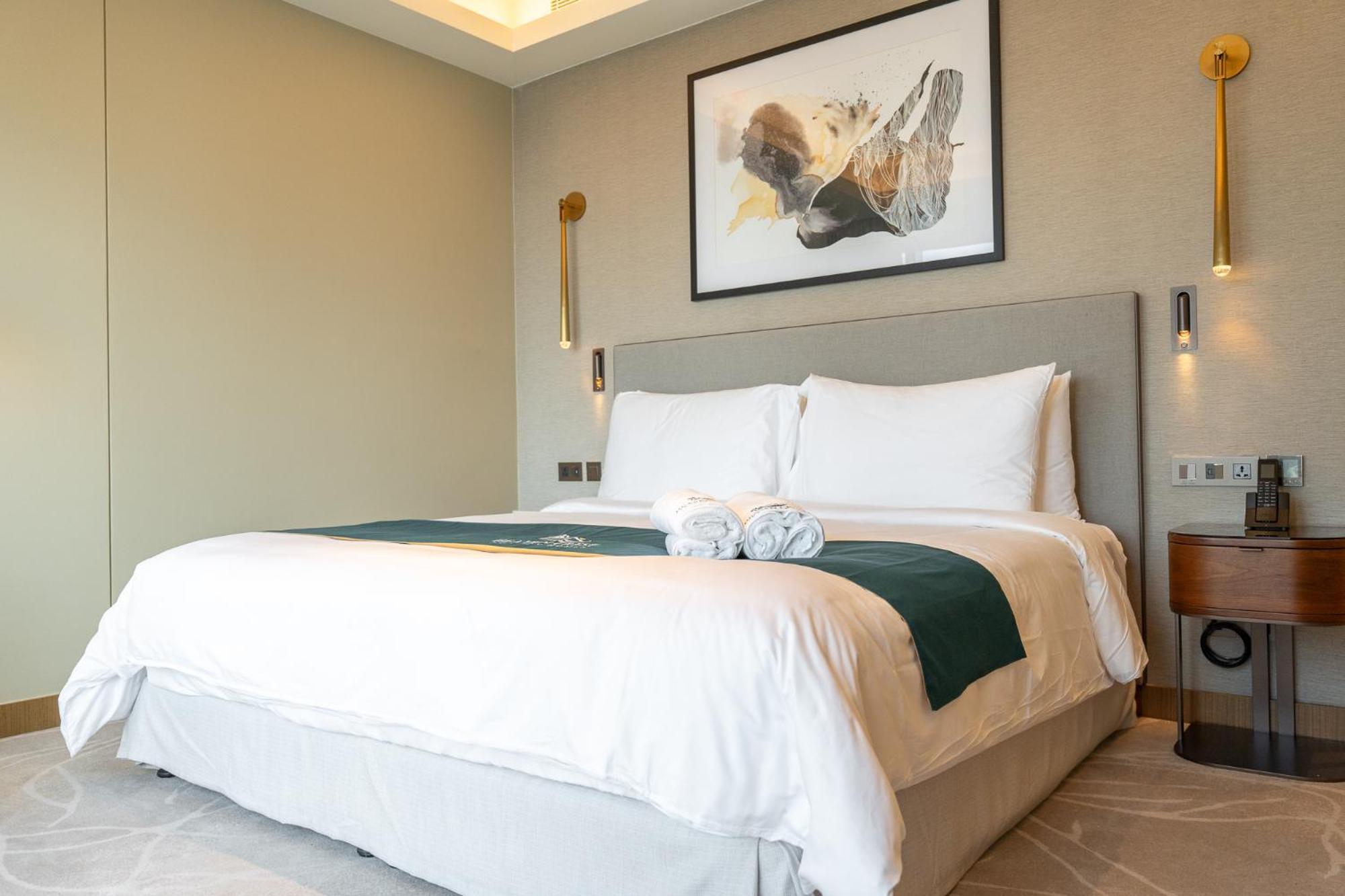 Address Residences Opera - Burj Khalifa Views 2 & 3-bedroom 1 Minute Walk To Burj Khalifa, Mall, Fountain By Heaven Crest