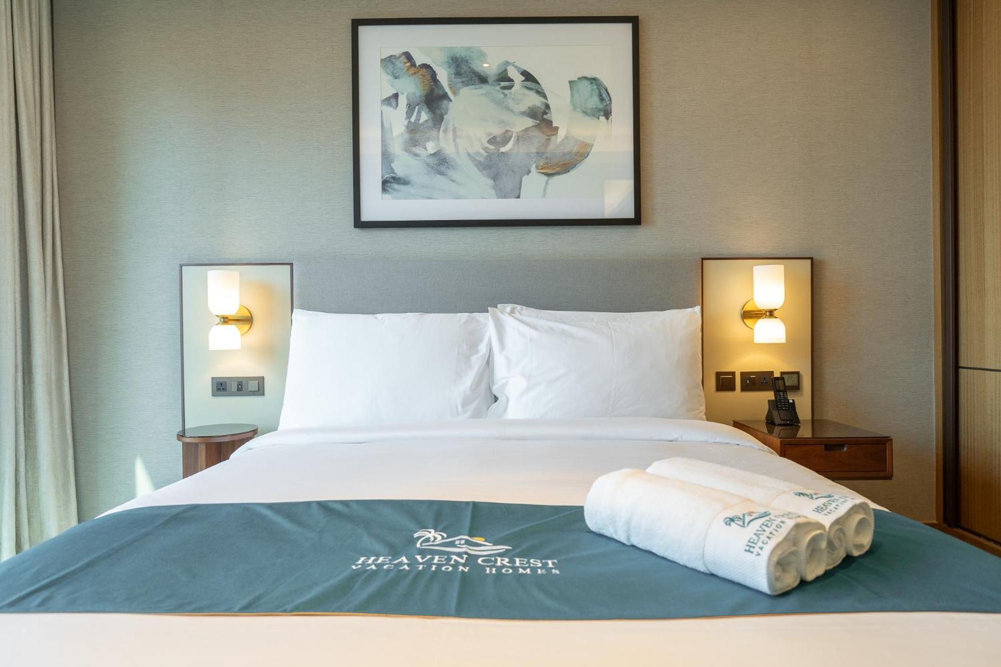 Apartment Address Residences Opera - Burj Khalifa Views 2 & 3-bedroom 1 Minute Walk To Burj Khalifa, Mall, Fountain By Heaven Crest Dubai