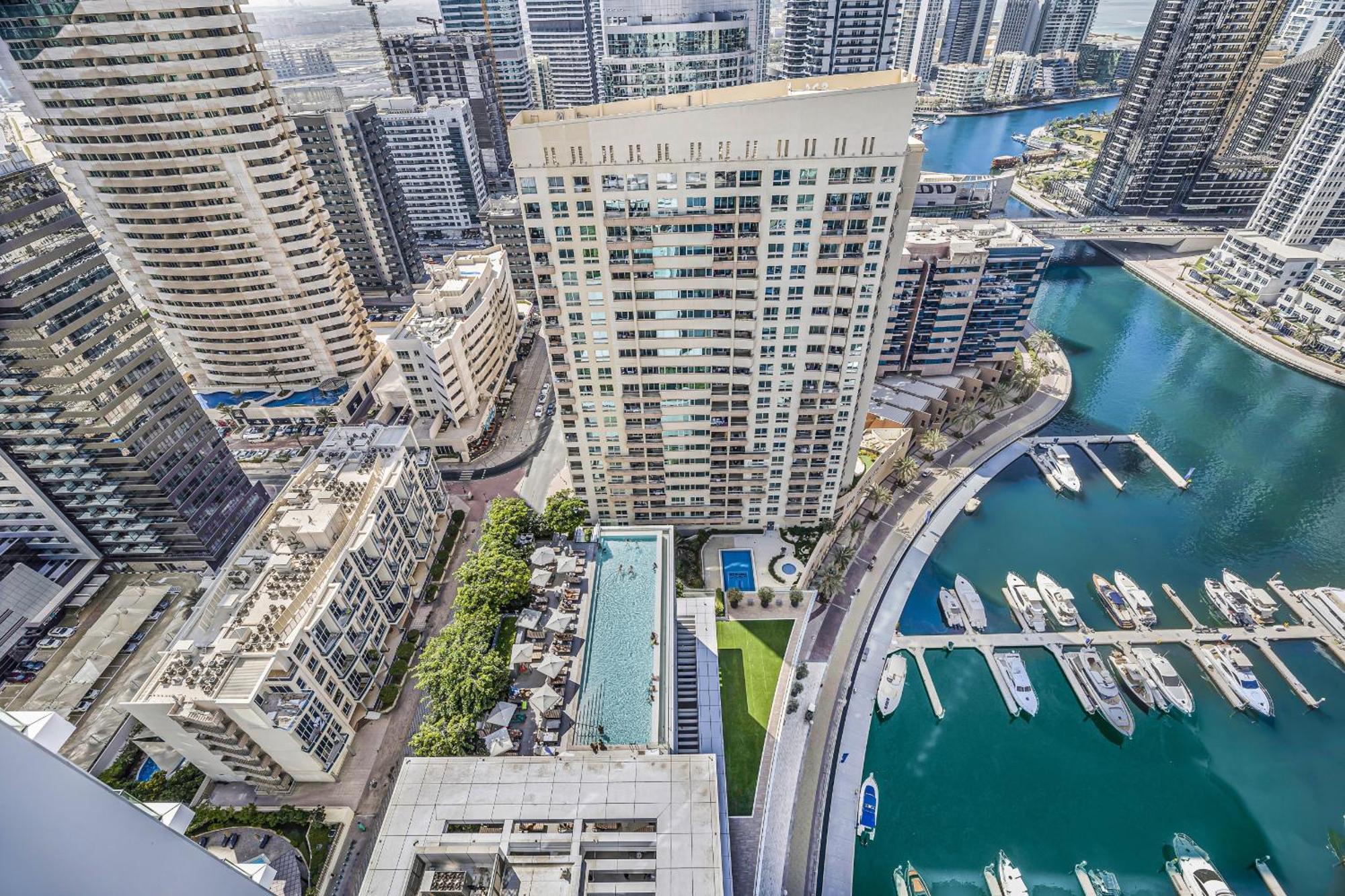 Eden's Homes & - Vida Marina Residences *