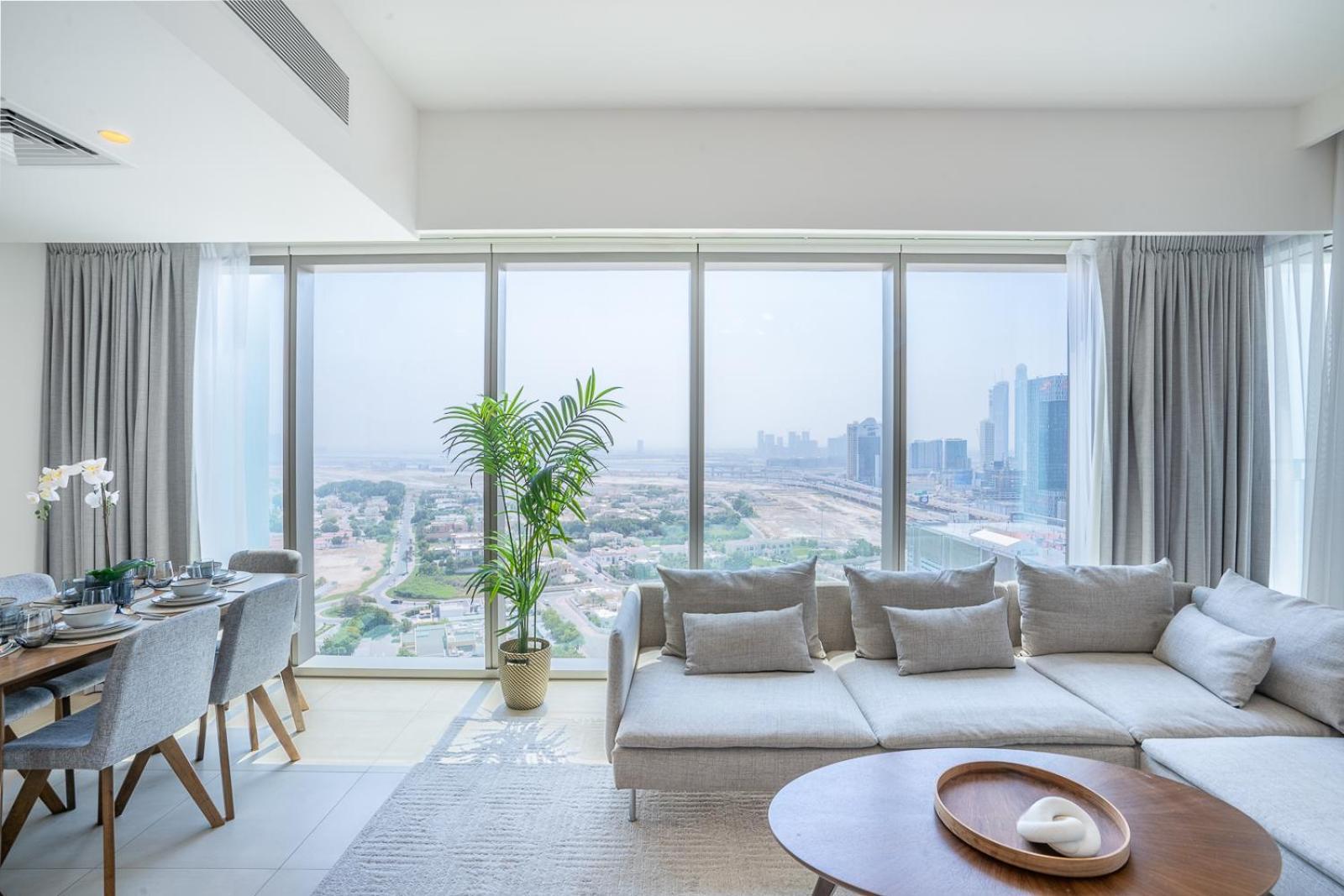 Rh - Burj Khalifa View, 03br With Maid's Room, 7 Mins Walk To Burj Khalifa Apartment *