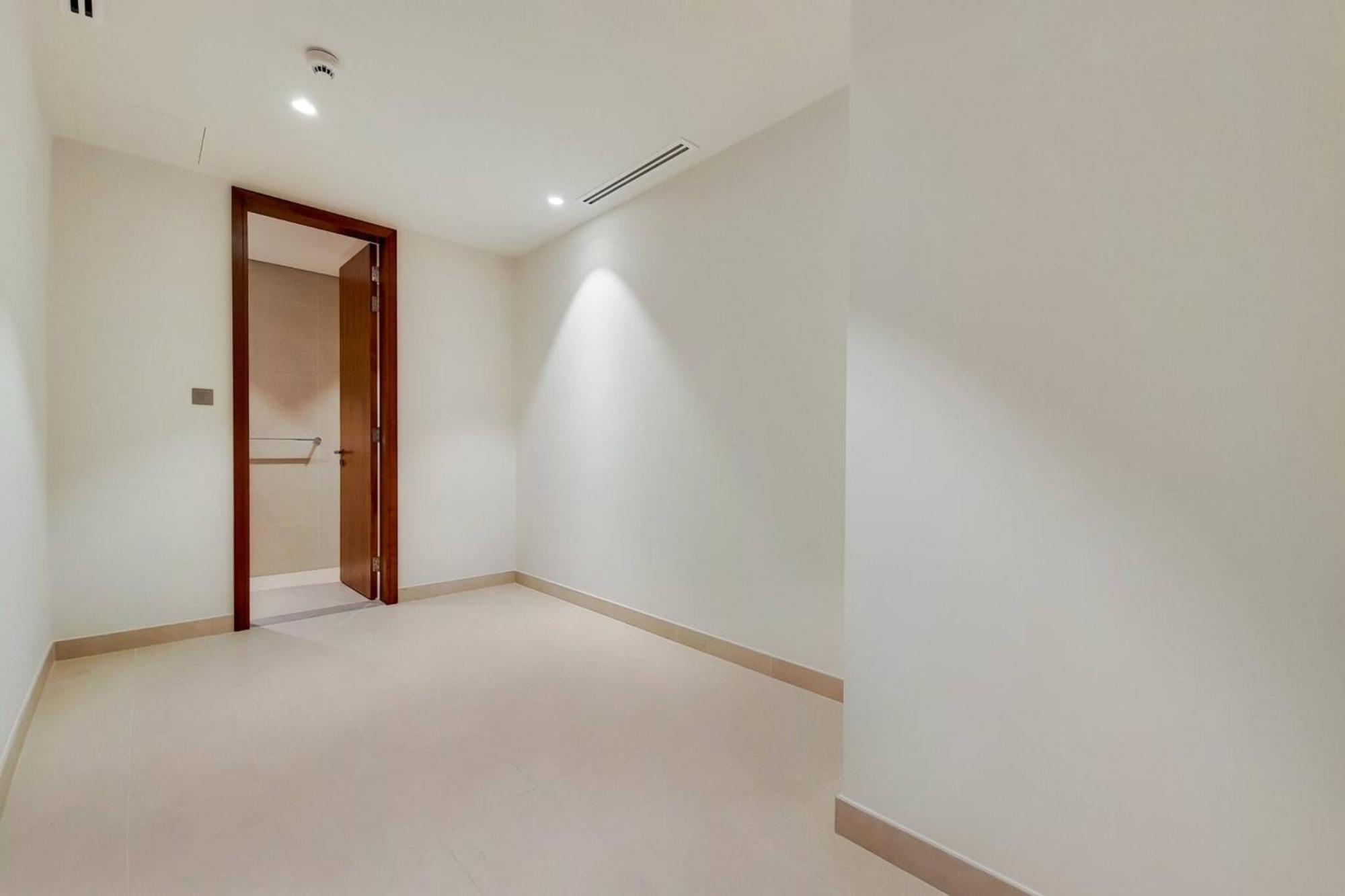 4 Bed With Marina Views In Jumeirah