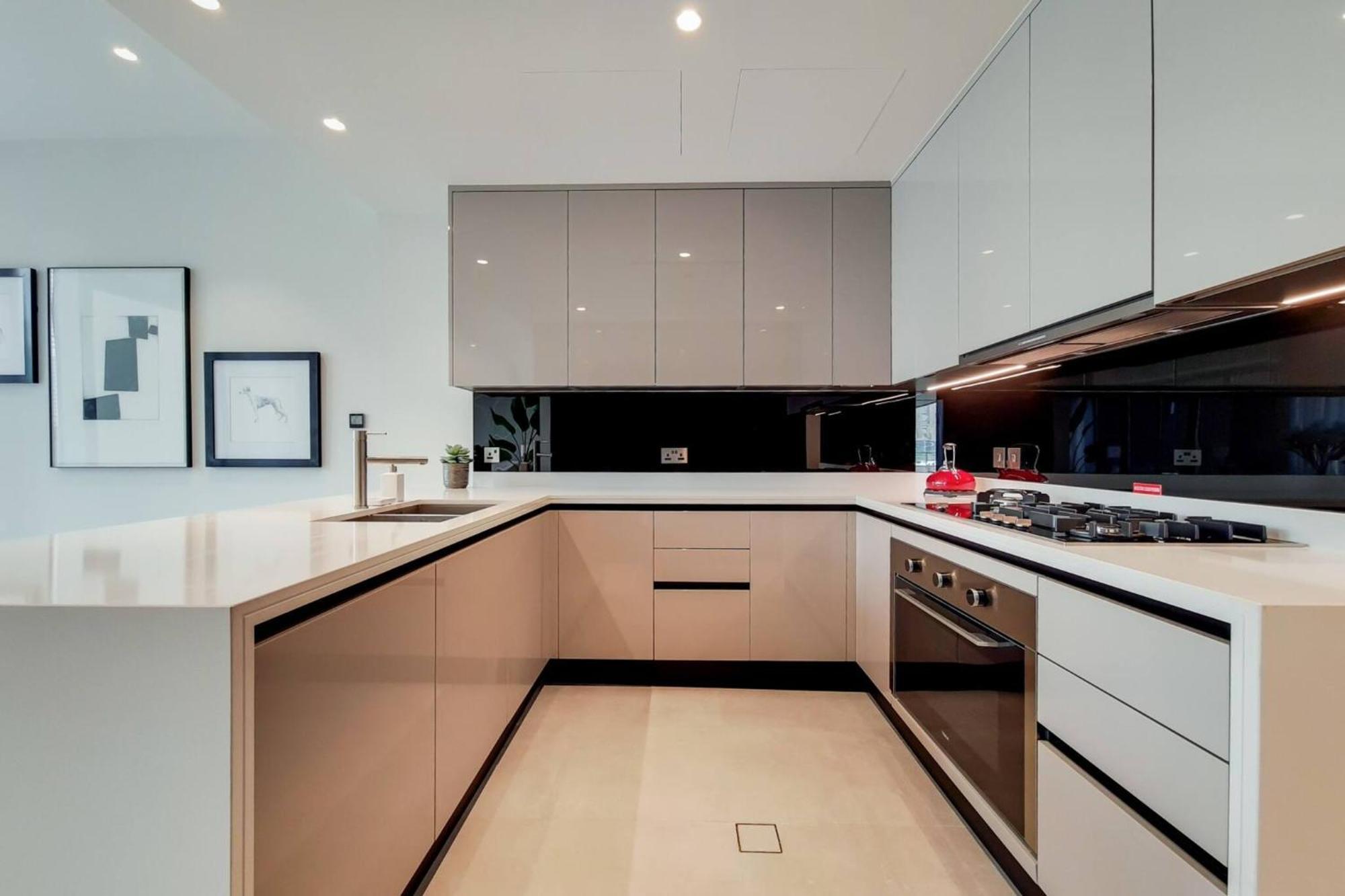 4 Bed With Marina Views In Jumeirah Villa