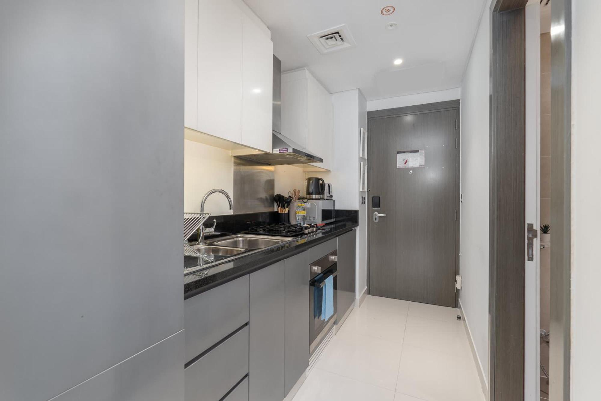 Cozy Perfect For 4 At Damac Maison Prive Dubai