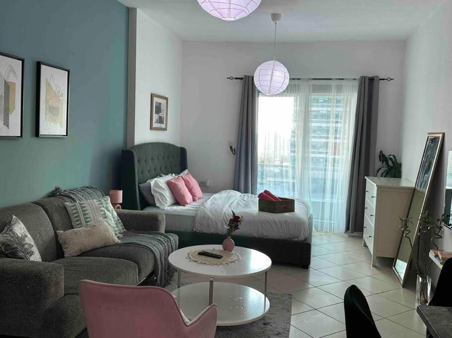 Apartment Beautiful Dubai