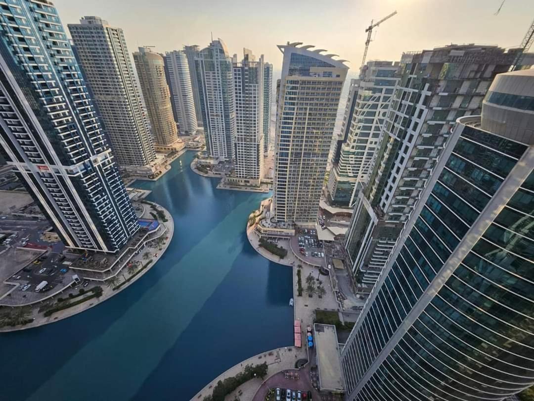 Apartment Stunning - High Floor - Canal View *