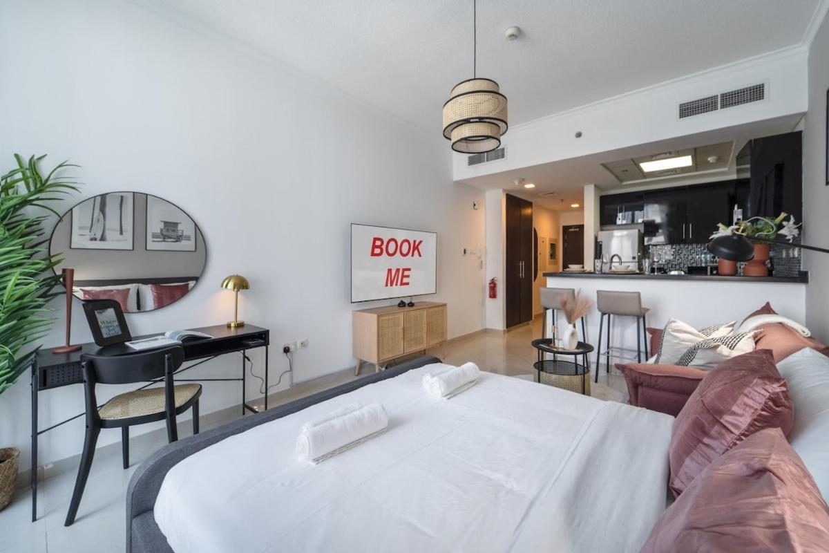 Apartment Stylish Studio With Breathtaking City Views In Marina