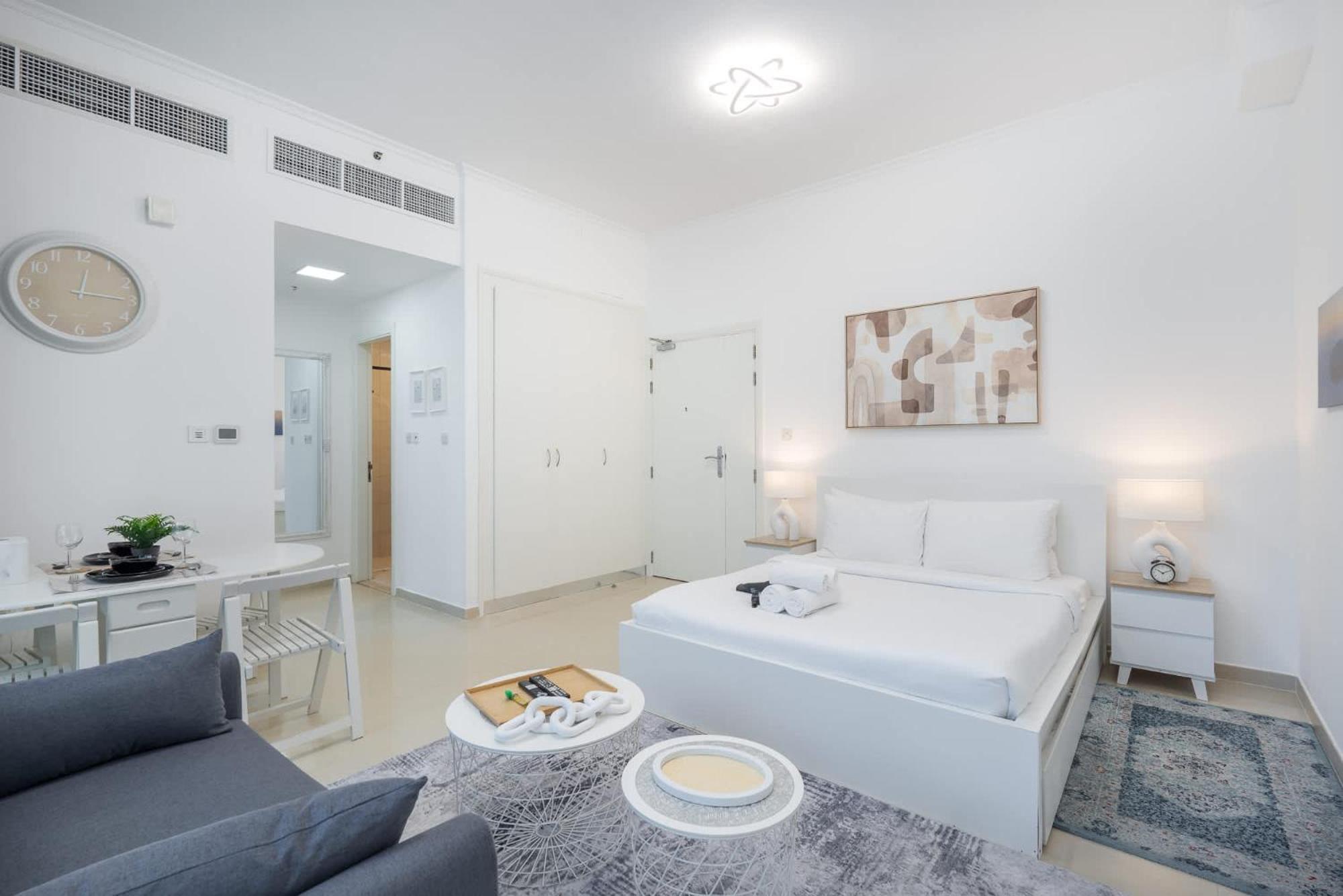 Spectacular In Marina That Sleeps 2 Apartment Dubai