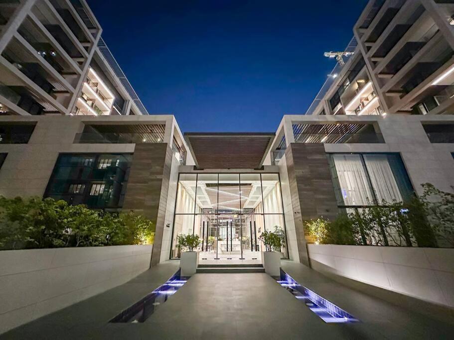 Apartment First Class 3br Lively Sanctuary