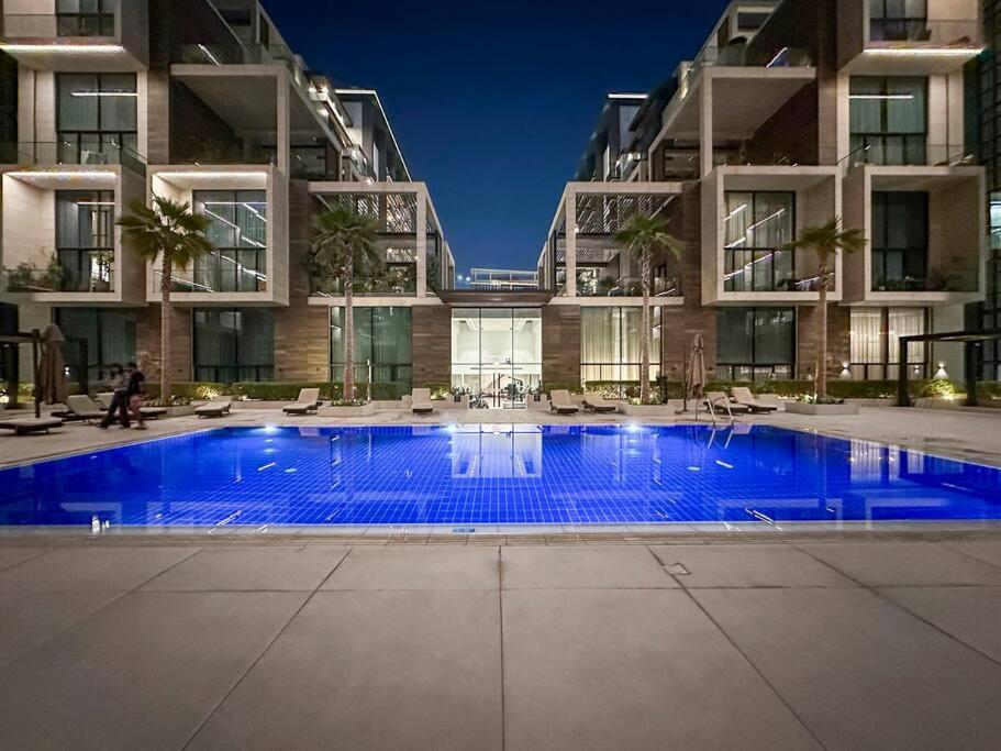 Apartment First Class 3br Lively Sanctuary