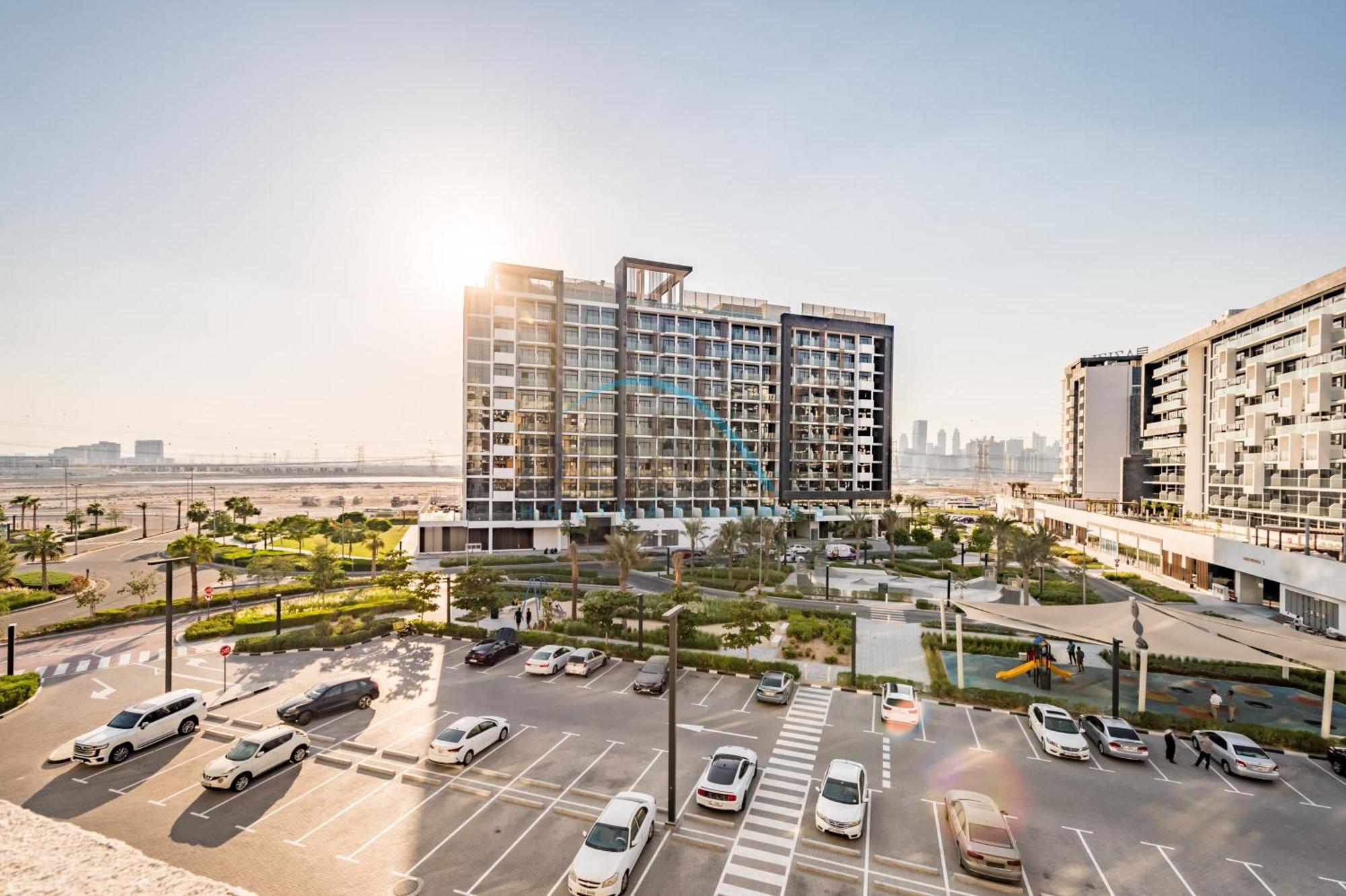 Calming At Azizi Riviera 4, Al Merkadh By Deluxe Homes * Dubai