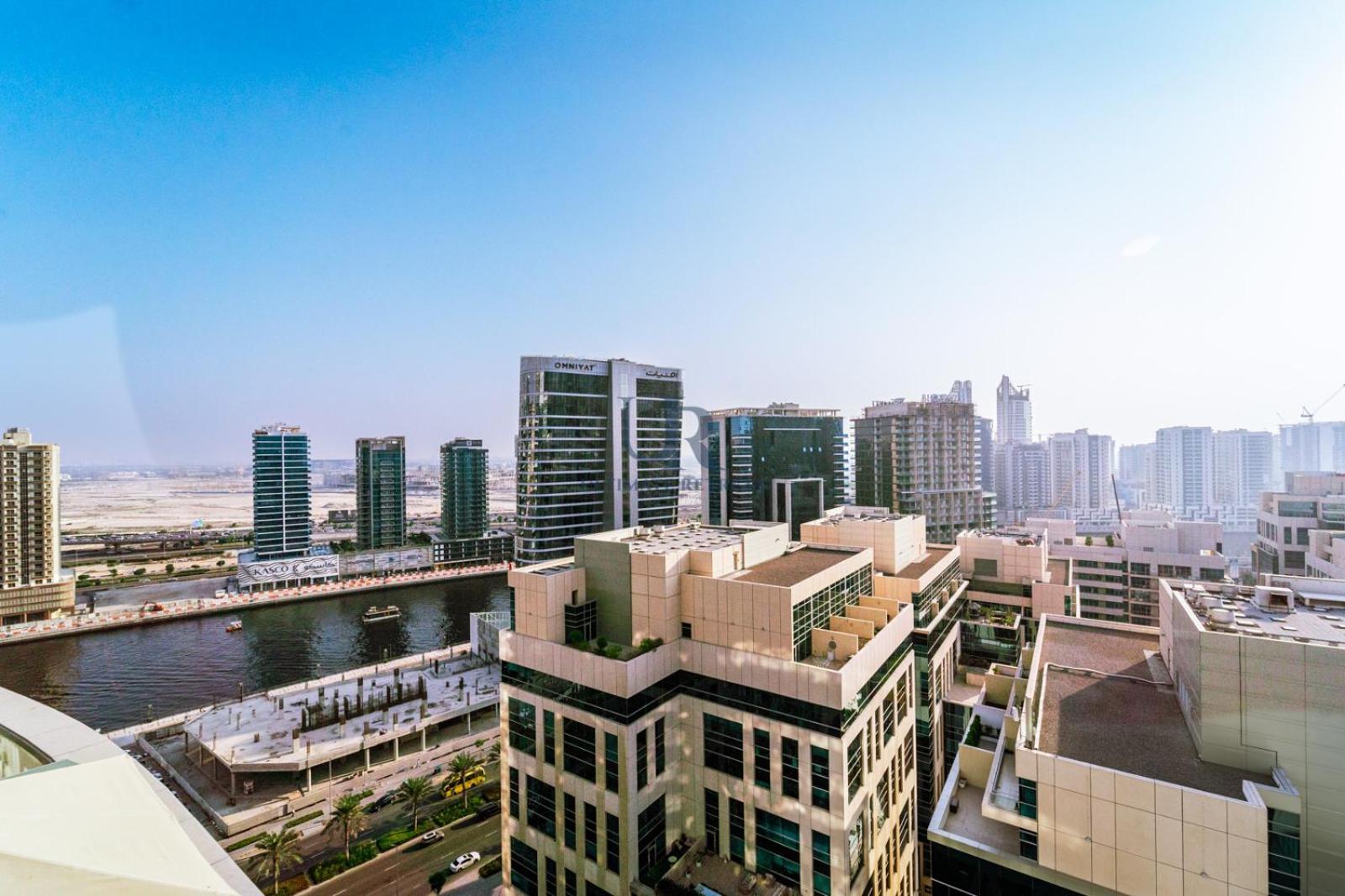 Luxe 1-bedroom Business Bay Walk To Mall Apartment