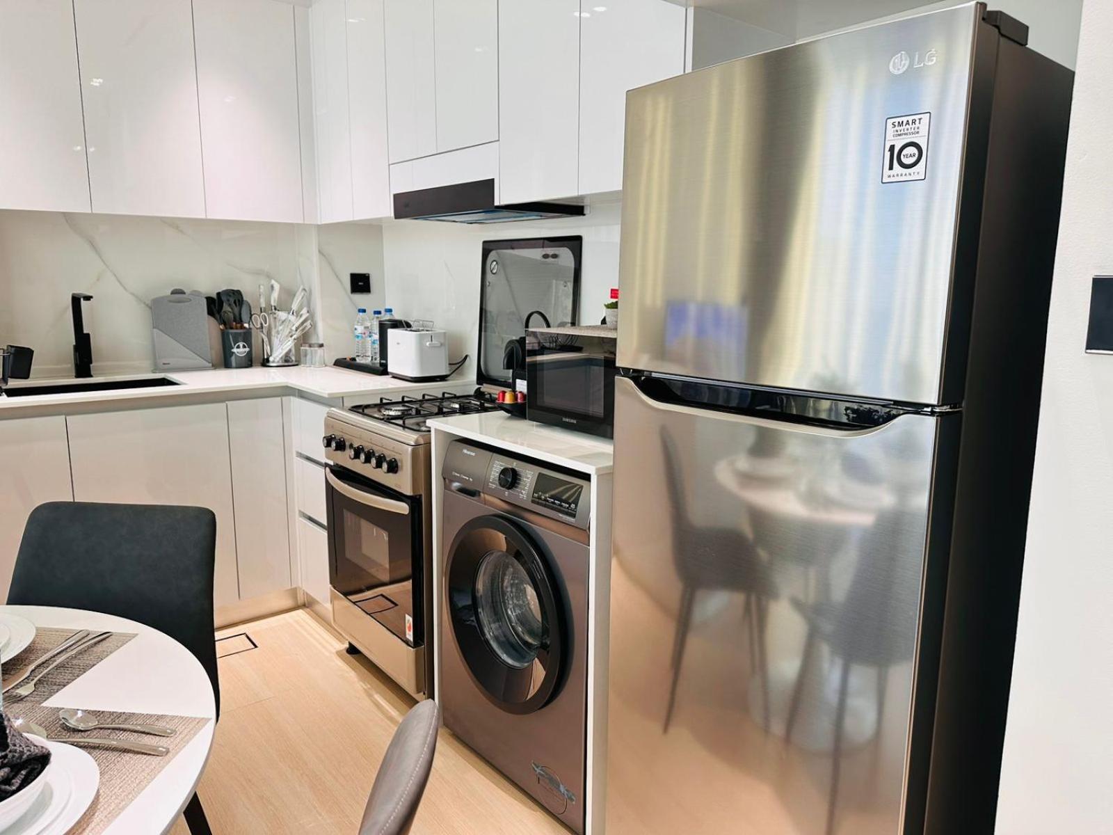 Apartment Modern 1br In Jvc With Pool & Gym *