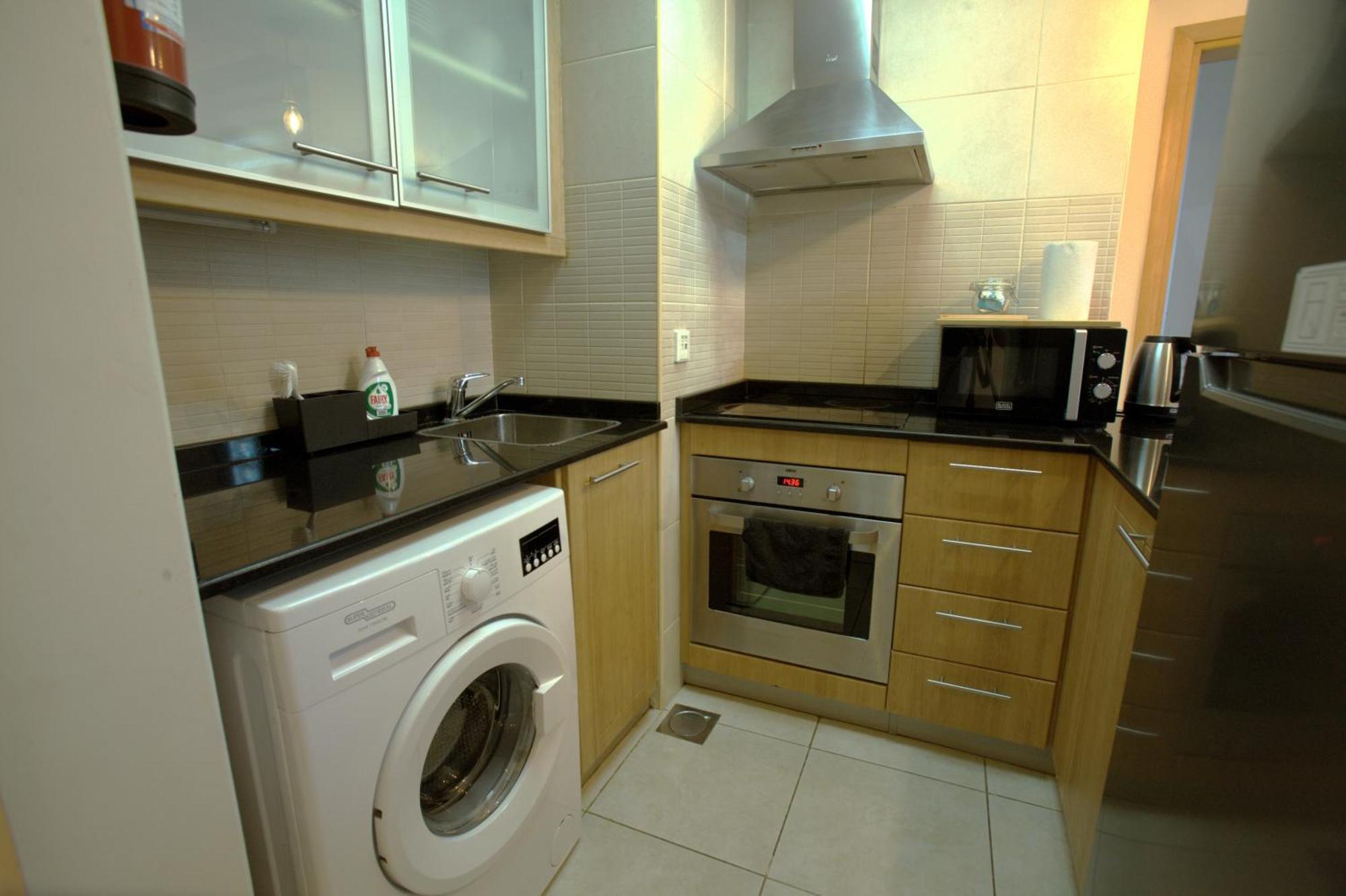 Your In Marina, One Bedroom Apartment Dubai