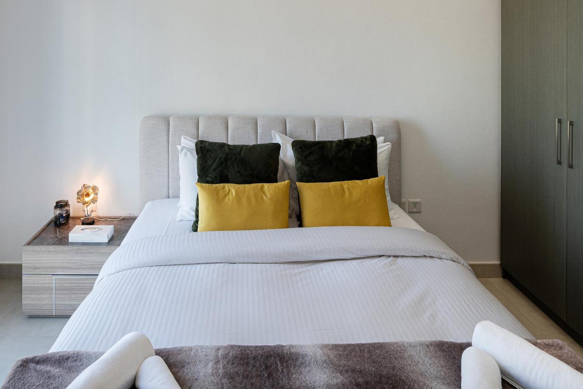 Creek Horizon Tower 1 - 2br - Allsopp & Allsopp Dubai