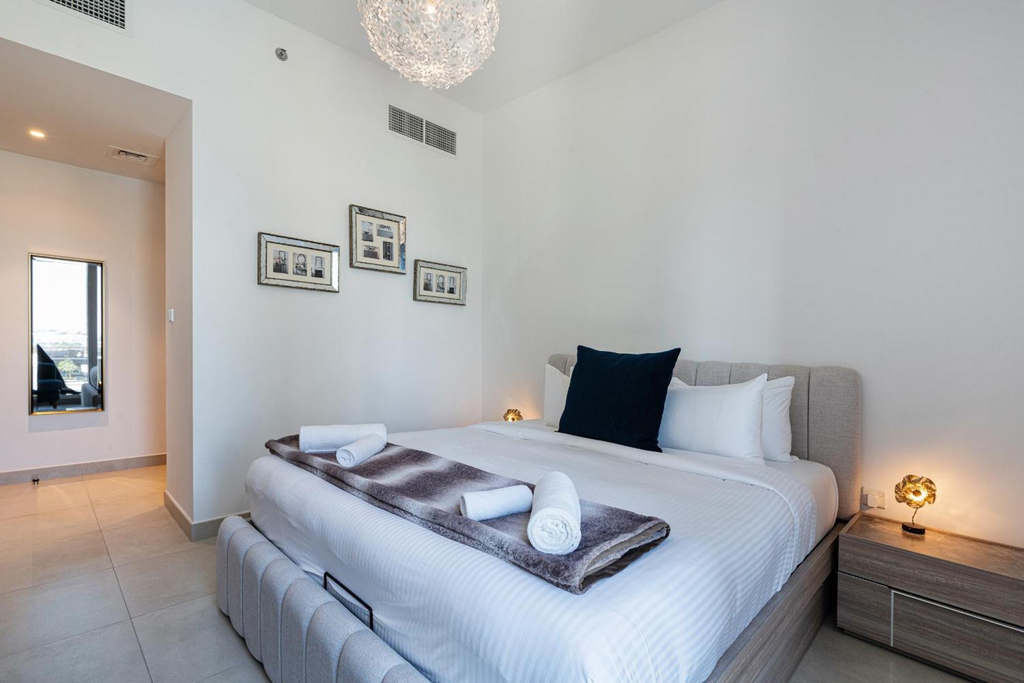 Creek Horizon Tower 1 - 2br - Allsopp & Allsopp Apartment