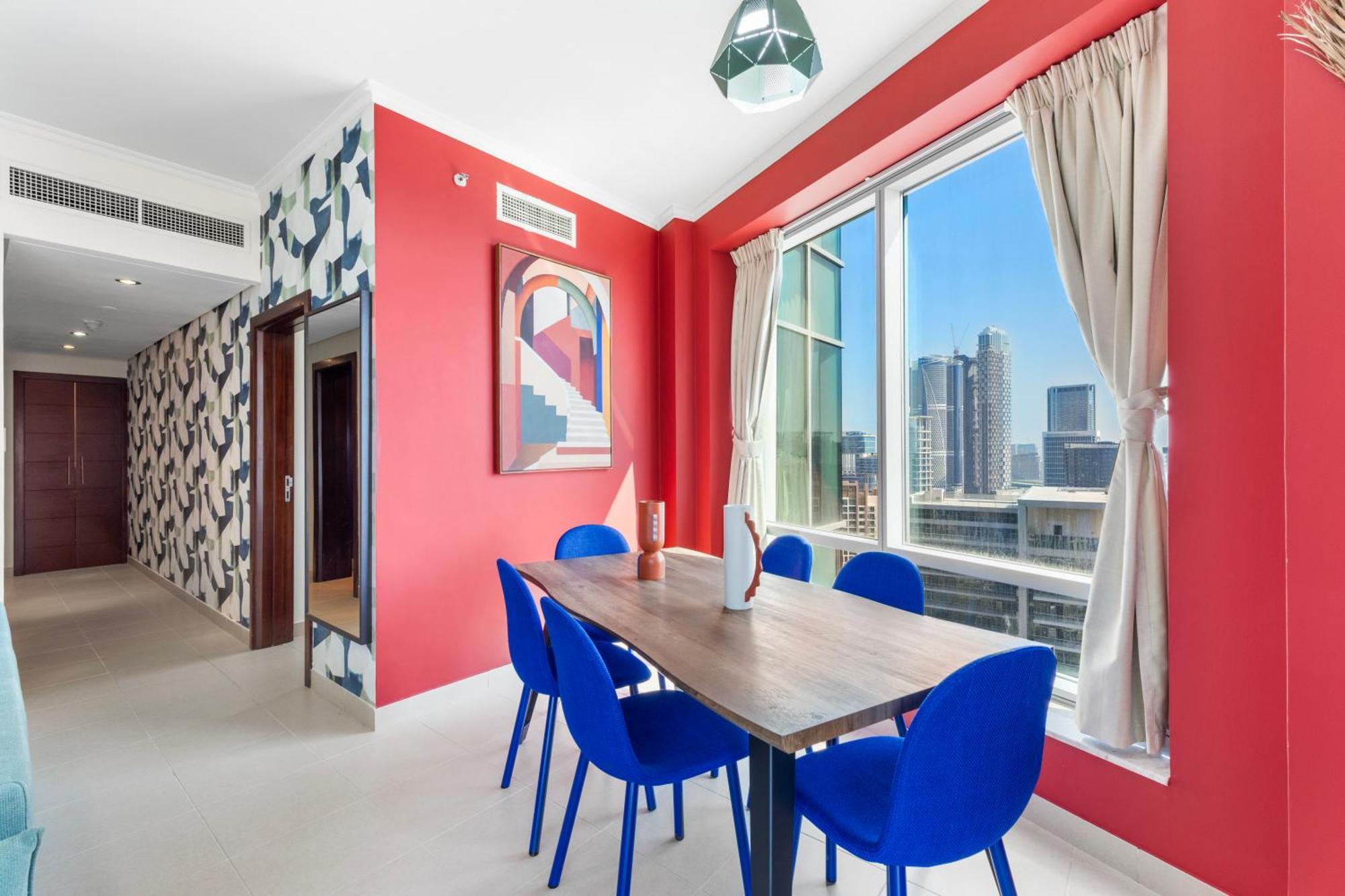Stylish 1 Bedroom - Burj Khalifa View- 5Mn Walk To Dubai Mall-Apartment In Burj Views Tower Apartment