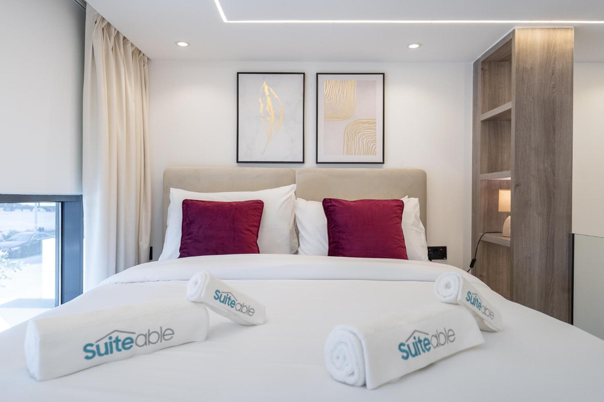 Trendy Loft In Oxford Terrace Jvc * Dubai