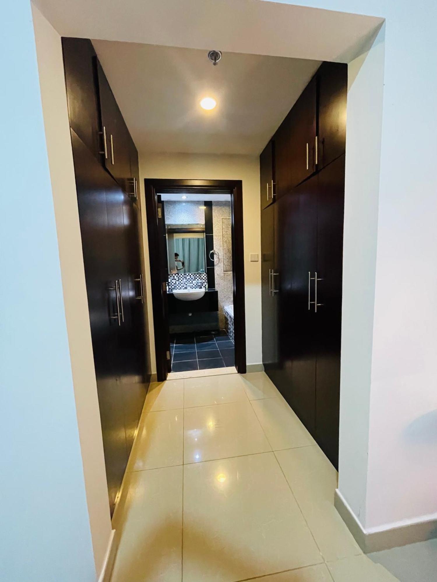 Stylish Fairview In Business Bay Canal View Marasi Drive Apartment Dubai