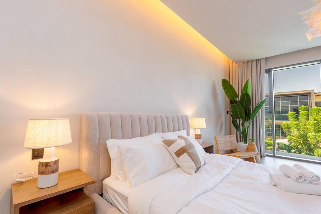 Hills - Modern 5 Bedroom Expansive By Tlre Homes Apartment Dubai