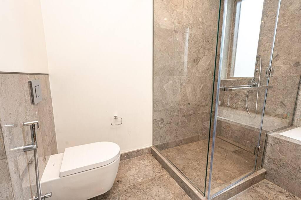 Hills - Modern 5 Bedroom Expansive By Tlre Homes Apartment Dubai