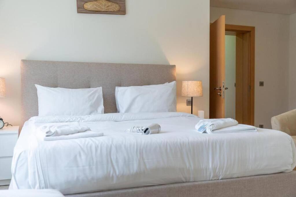 First Class 2br Cozy Beachfront Escape Dubai