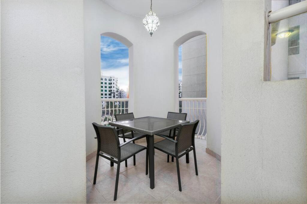 Apartment First Class 2br Cozy Beachfront Escape Dubai
