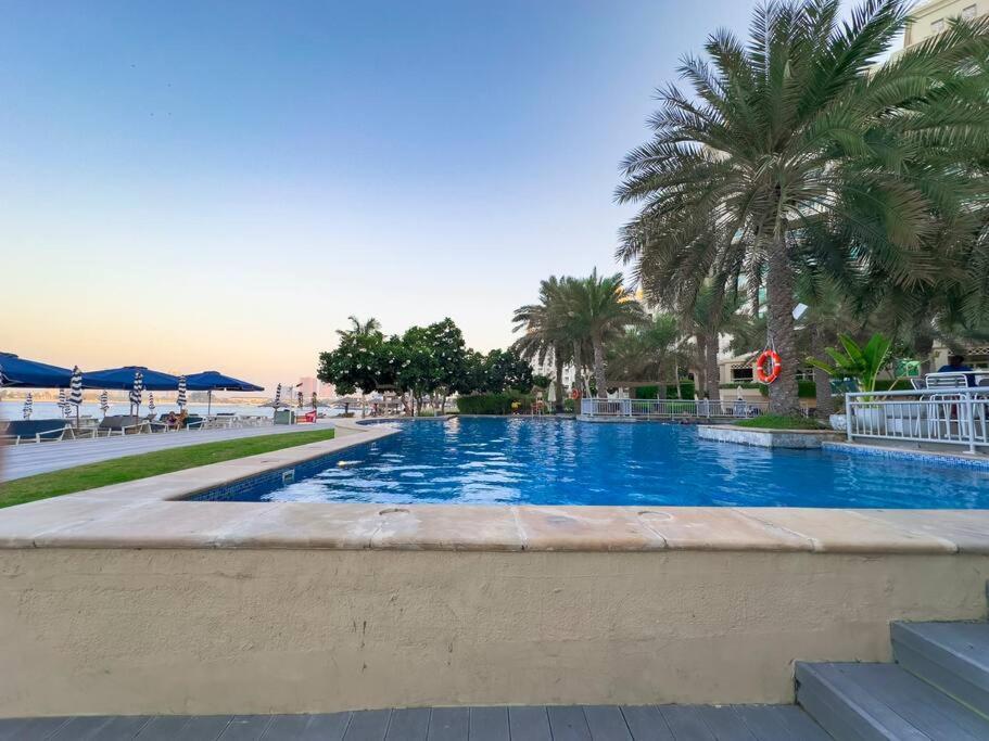 Apartment First Class 2br Cozy Beachfront Escape Dubai