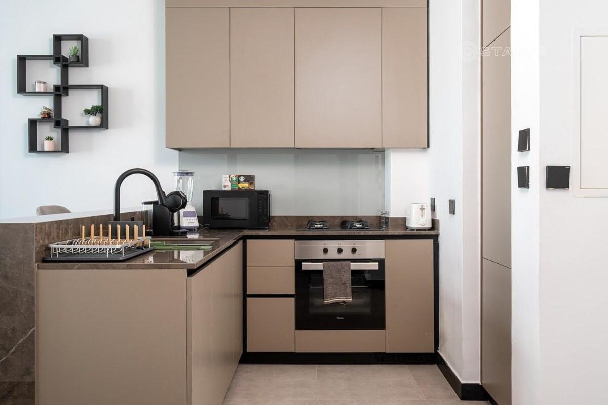 Apartment 2br-bd-15ns Burj Khalifa Canal Views