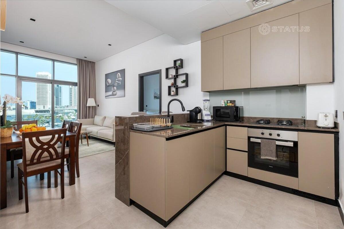 2br-bd-15ns Burj Khalifa Canal Views * Dubai
