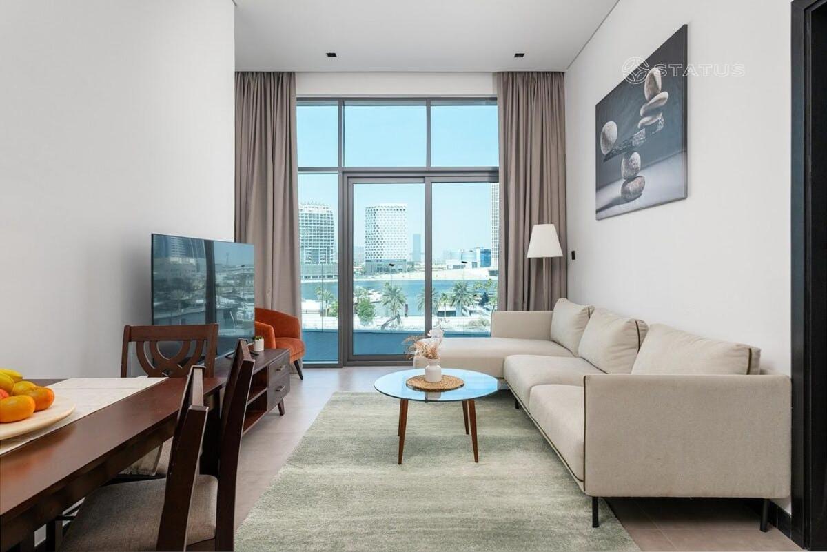 2br-bd-15ns Burj Khalifa Canal Views Apartment